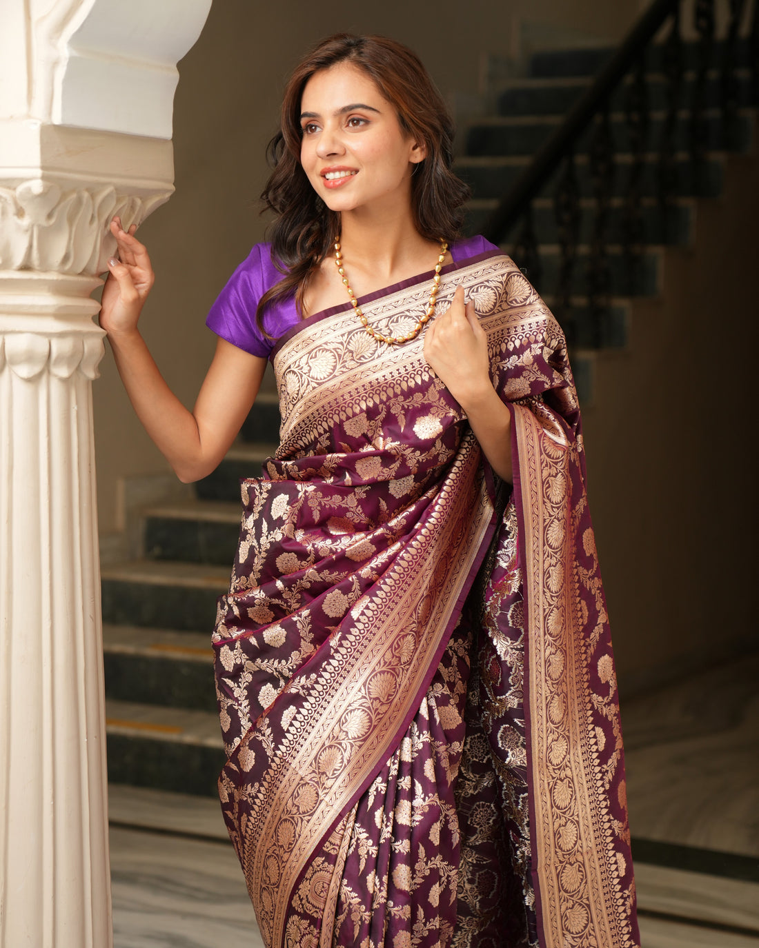 Gold Polish Single layer dholki necklace