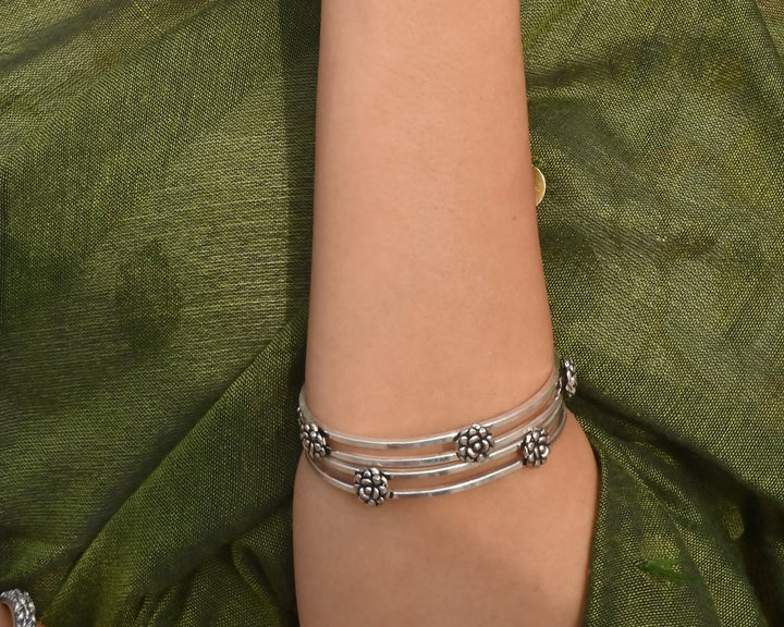 Silver Kusum Bangle