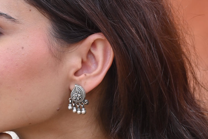 Silver Phool Ghungroo Earrings