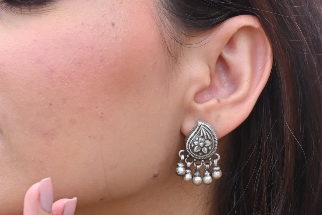 Silver Phool Ghungroo Earrings