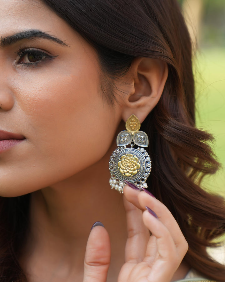 Dual_Tone_Silver_Earrings_3