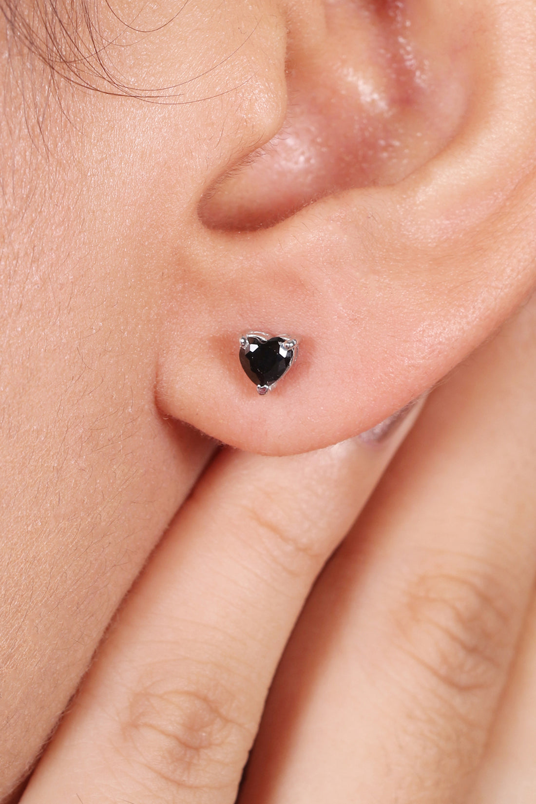 Silver Black Hearted Stone Studs