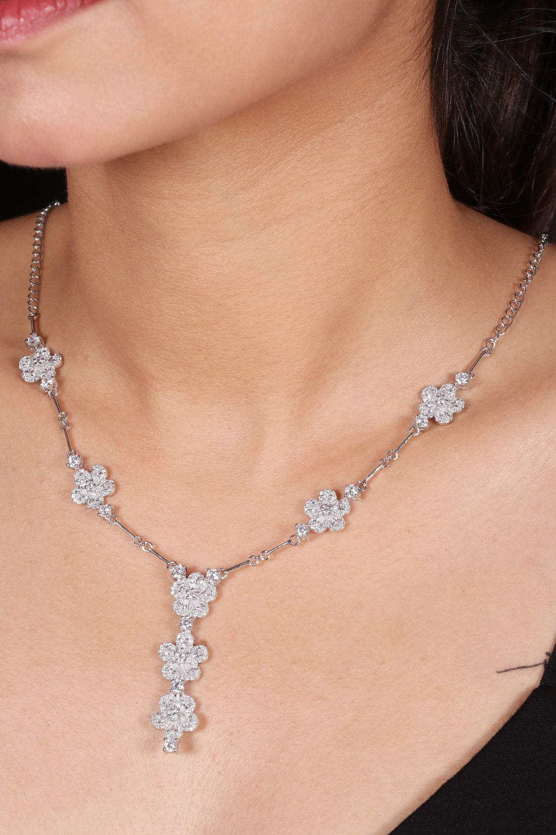 Silver CZ White Stone Flower Necklace Set