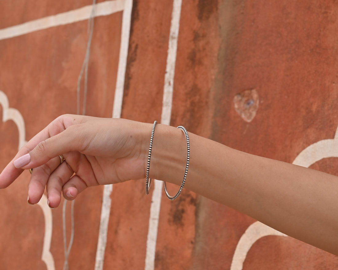 silver beadline bangle