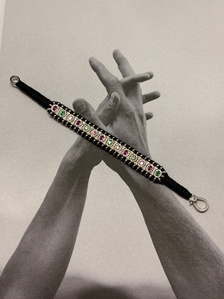 Silver Thread Bracelets: The Trending Jewelry Style Everyone Loves in 2026