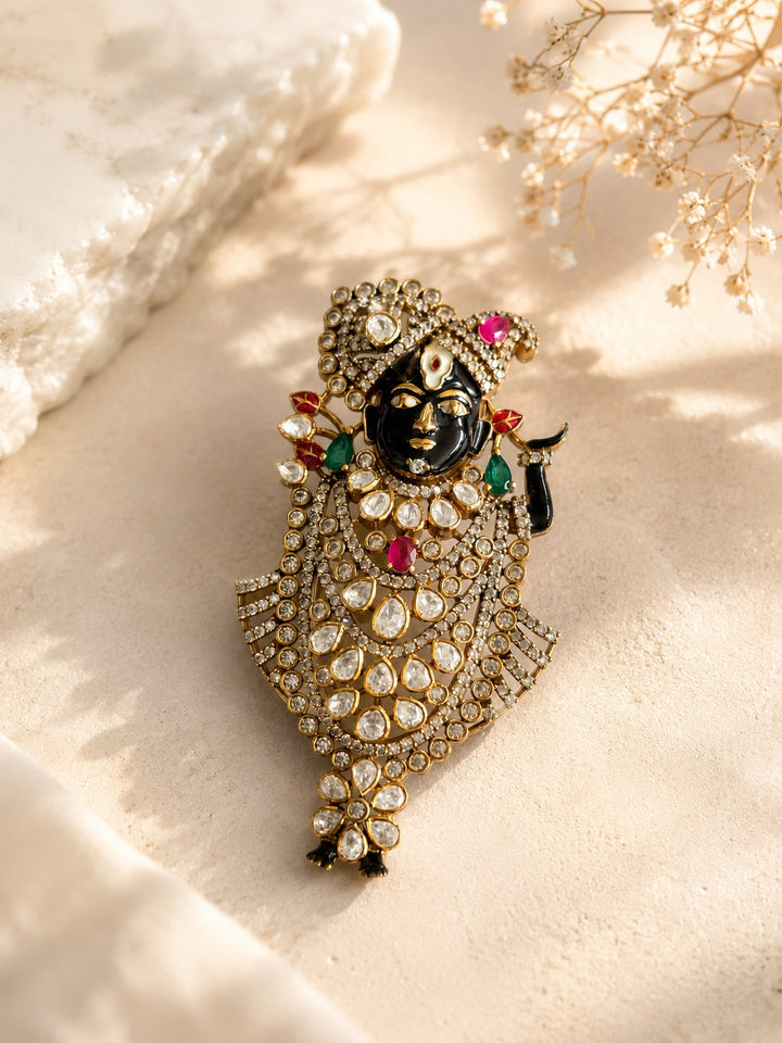 Silver Shrinath Ji Pendant from Nathdwara – A Symbol of Faith, Devotion & Timeless Craftsmanship
