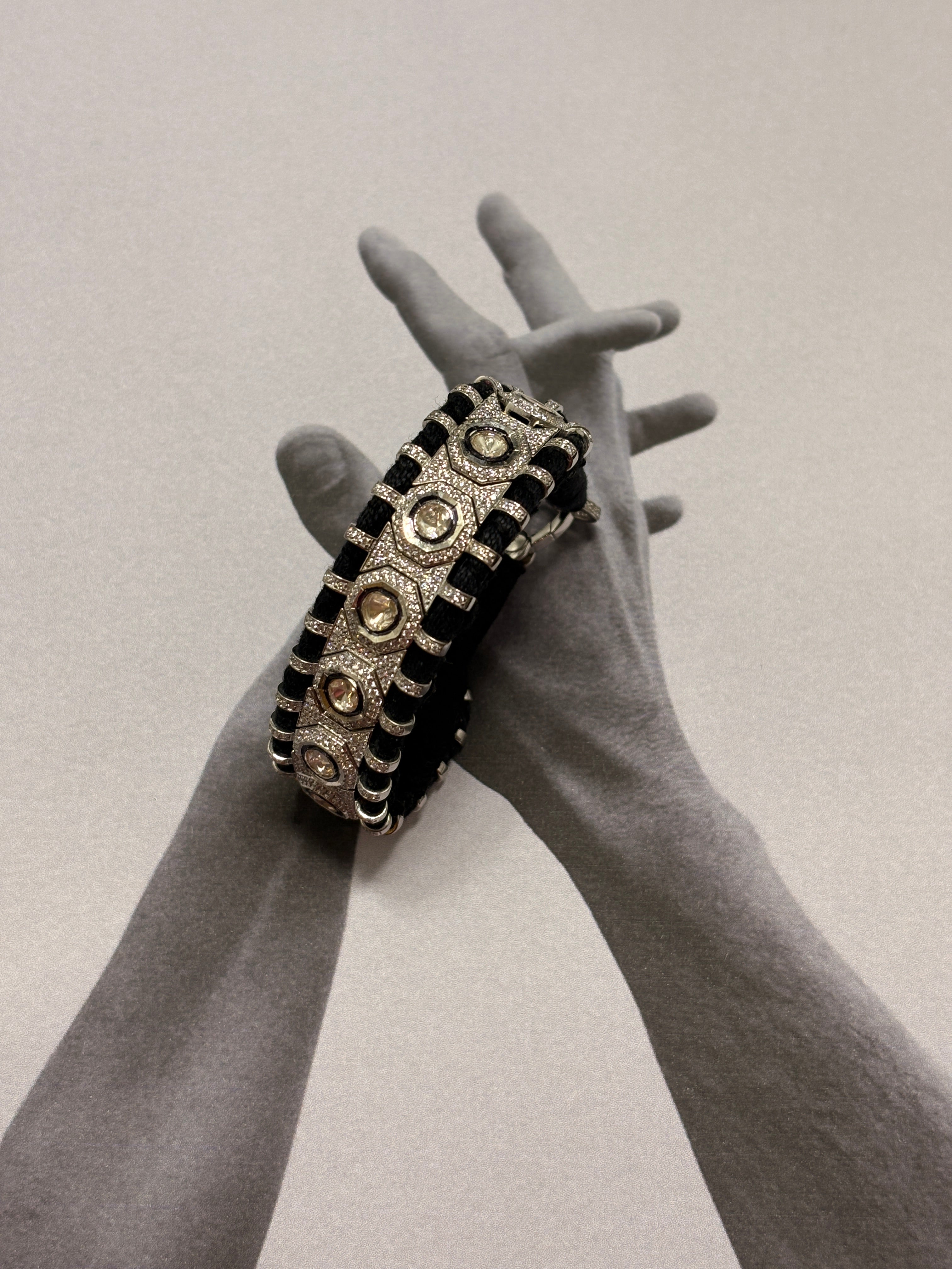 Silver Diamond Stone Thread Bracelet