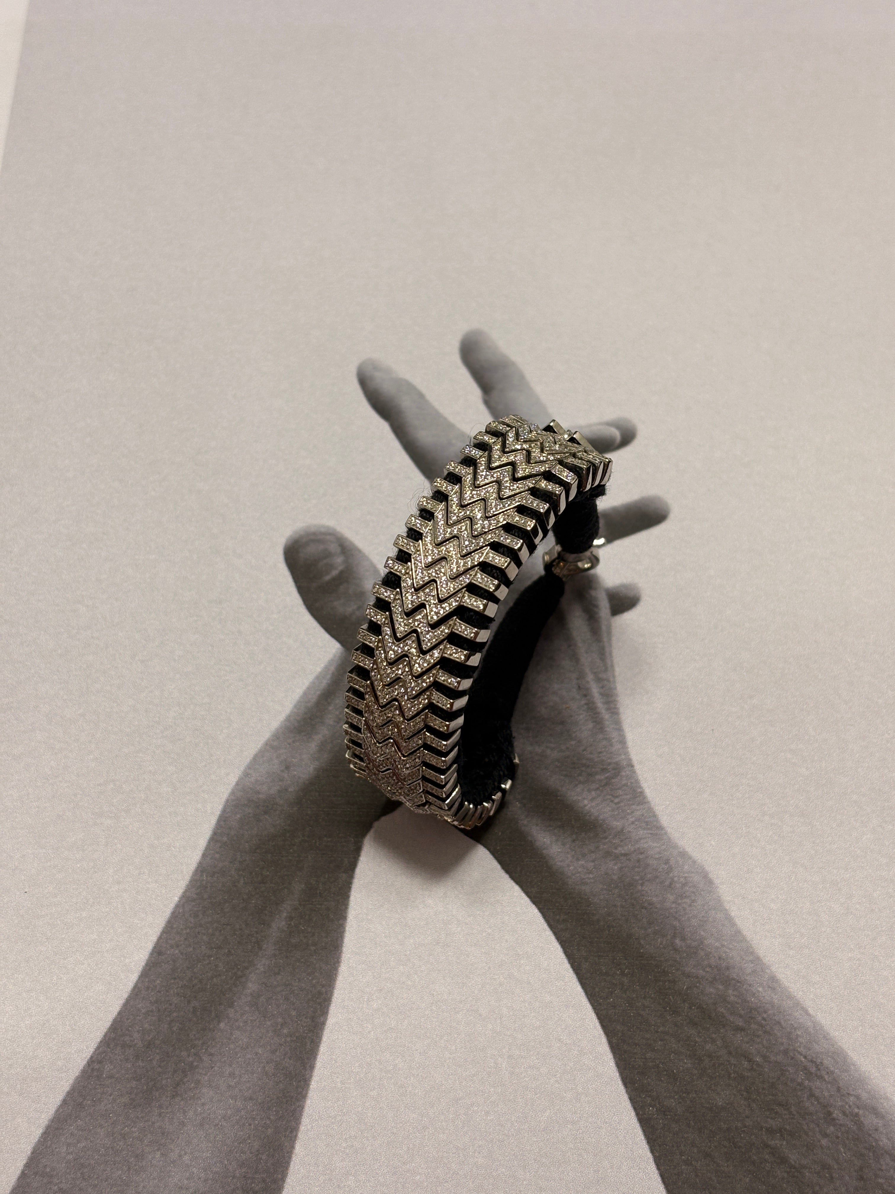 Silver Shiny Thread Bracelet