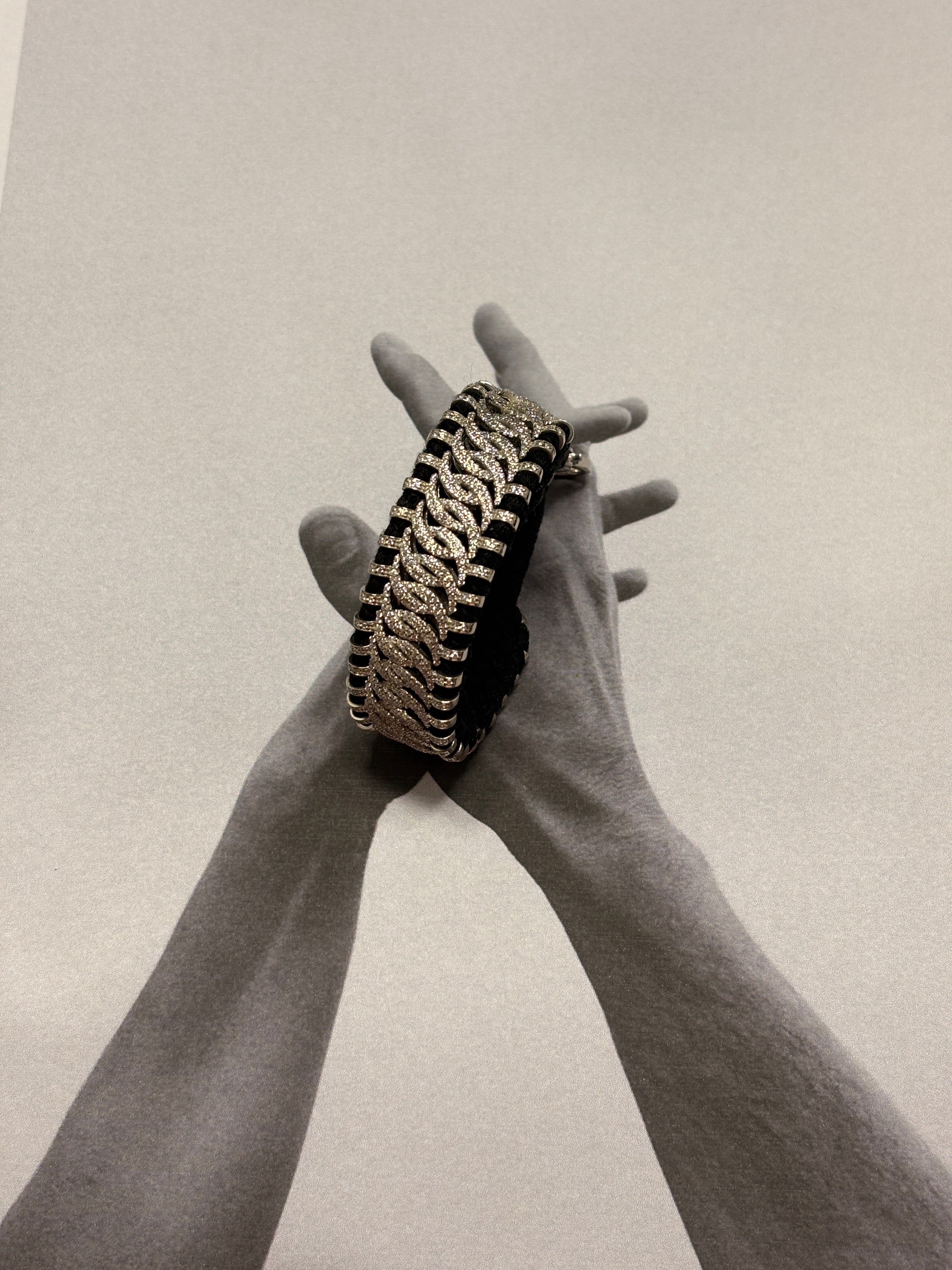 Silver Design Thread Bracelet