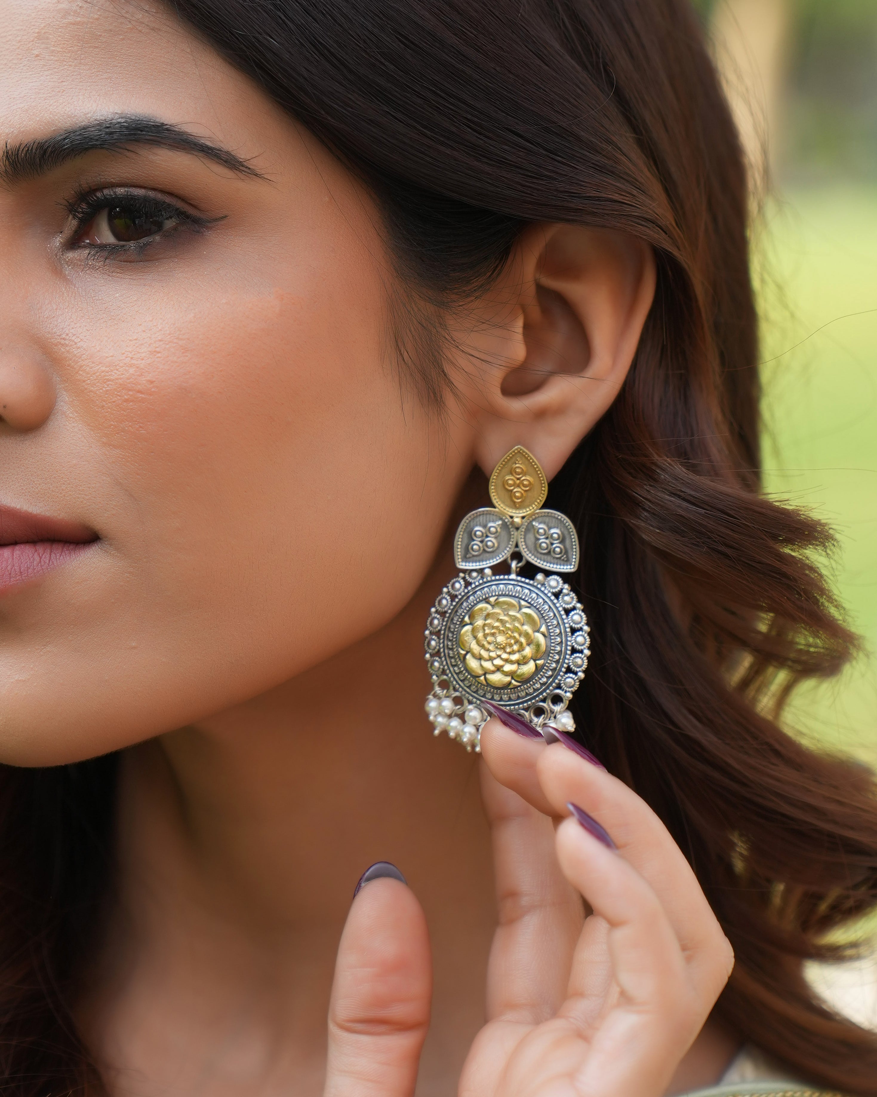 Dual_Tone_Silver_Earrings_3