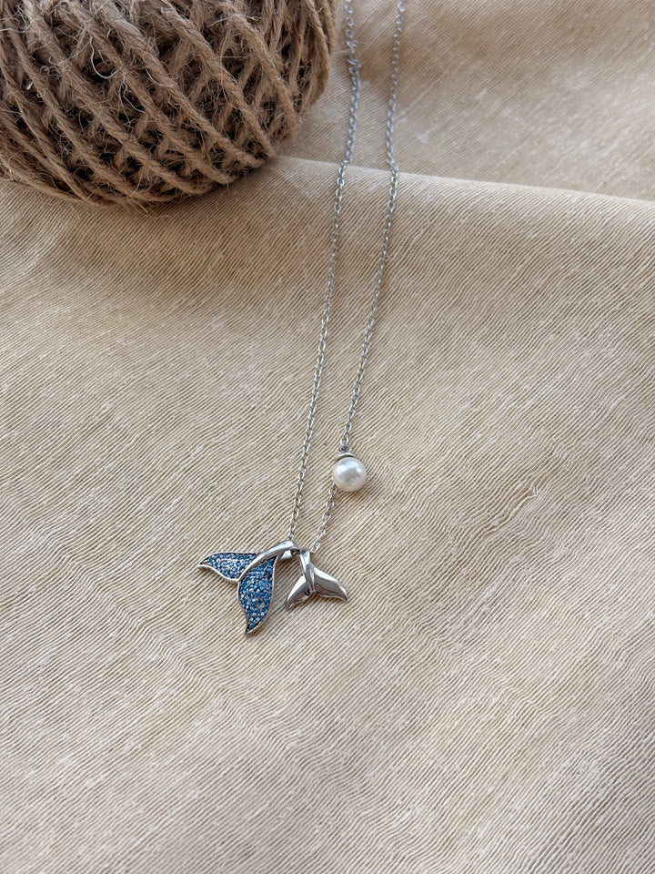 Silver Mermaid Tail Pearl Necklace (With Chain)