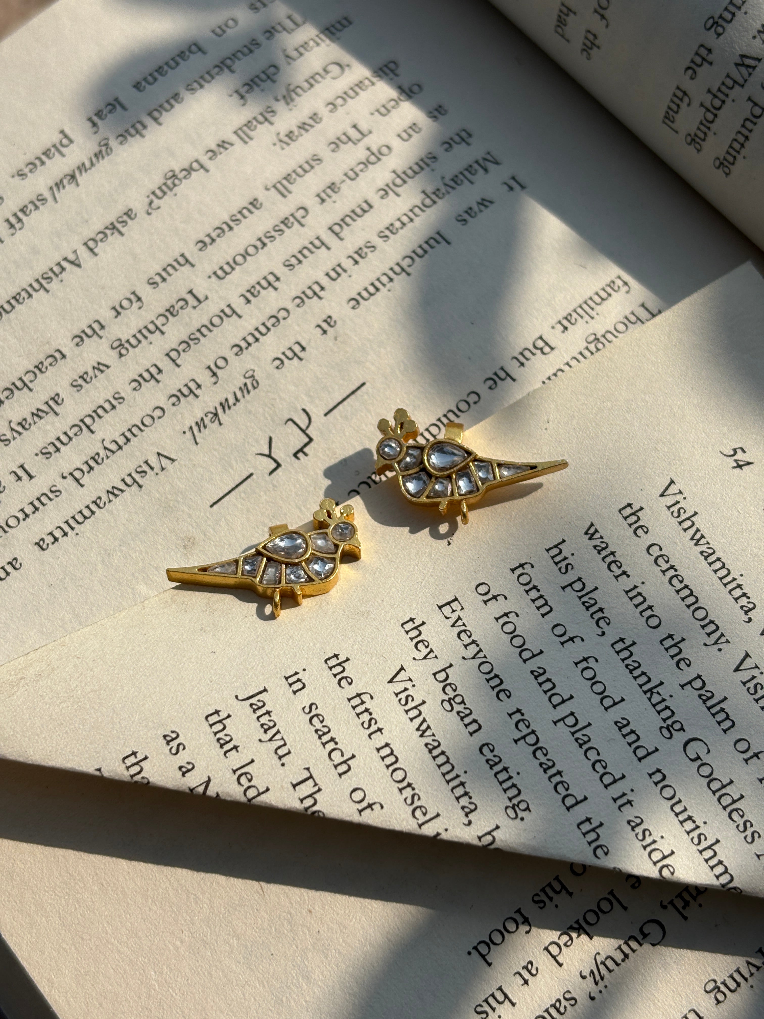 Chidiya Gold Finish Ear-Cuff