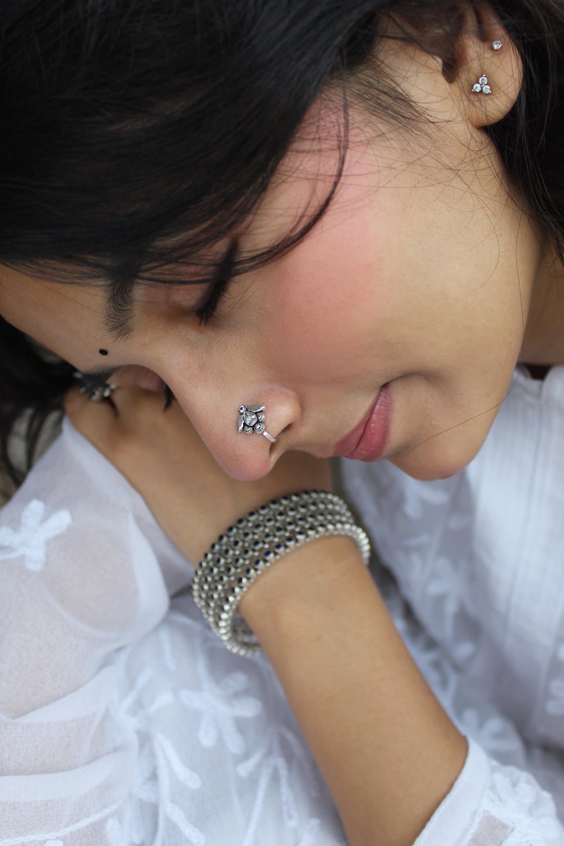 Silver White Stone Nosepin
