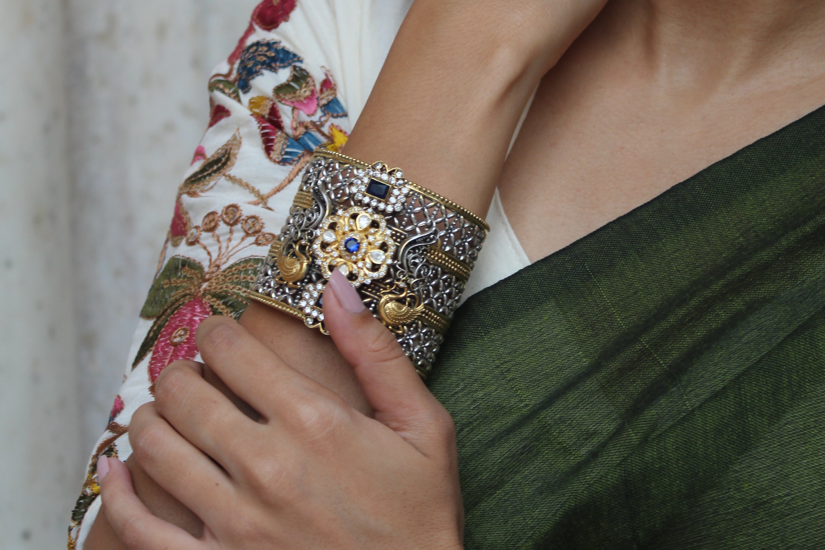 Dual Tone Peakcock Royale Bangle