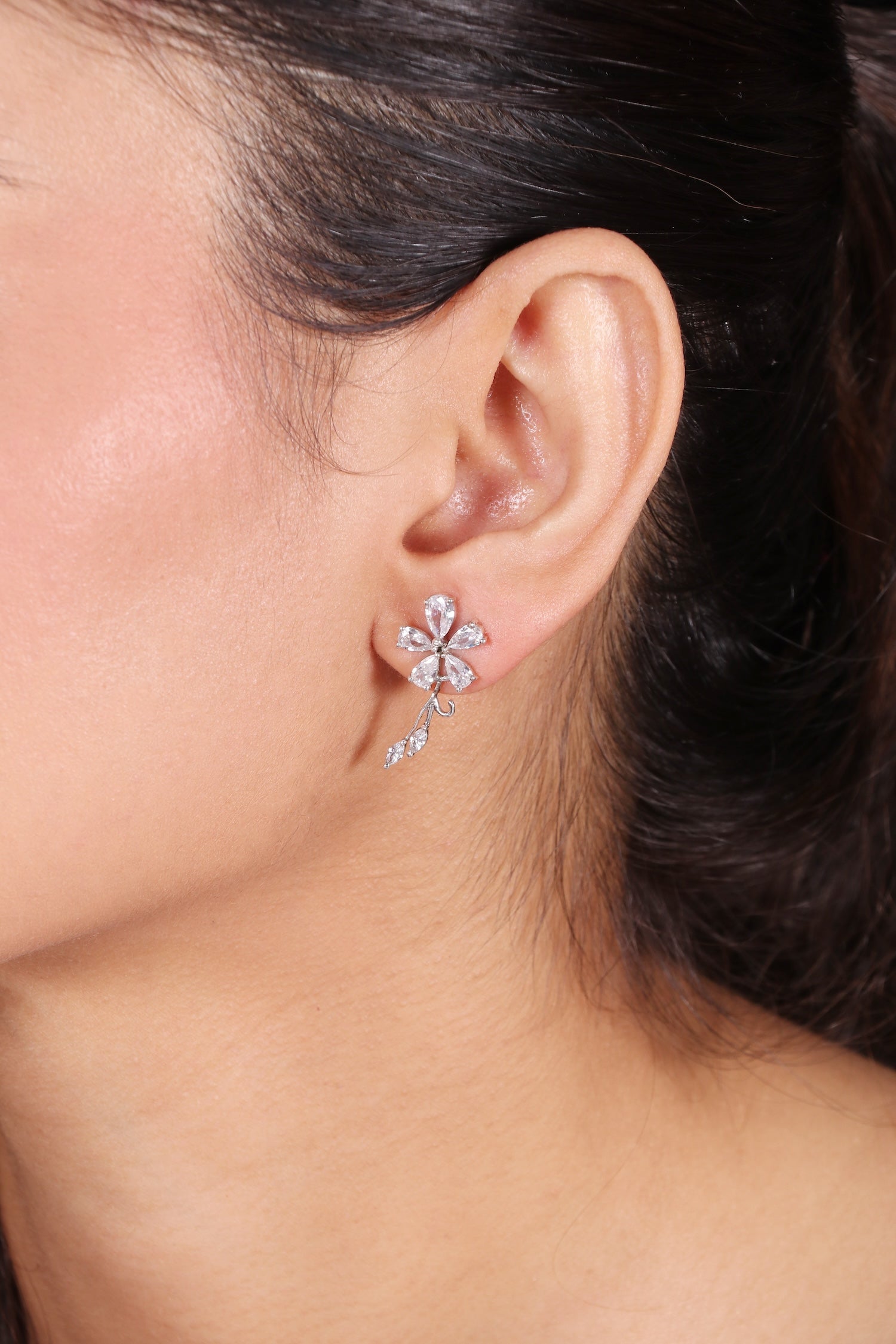 Silver Daily Wear Leaf Earrings