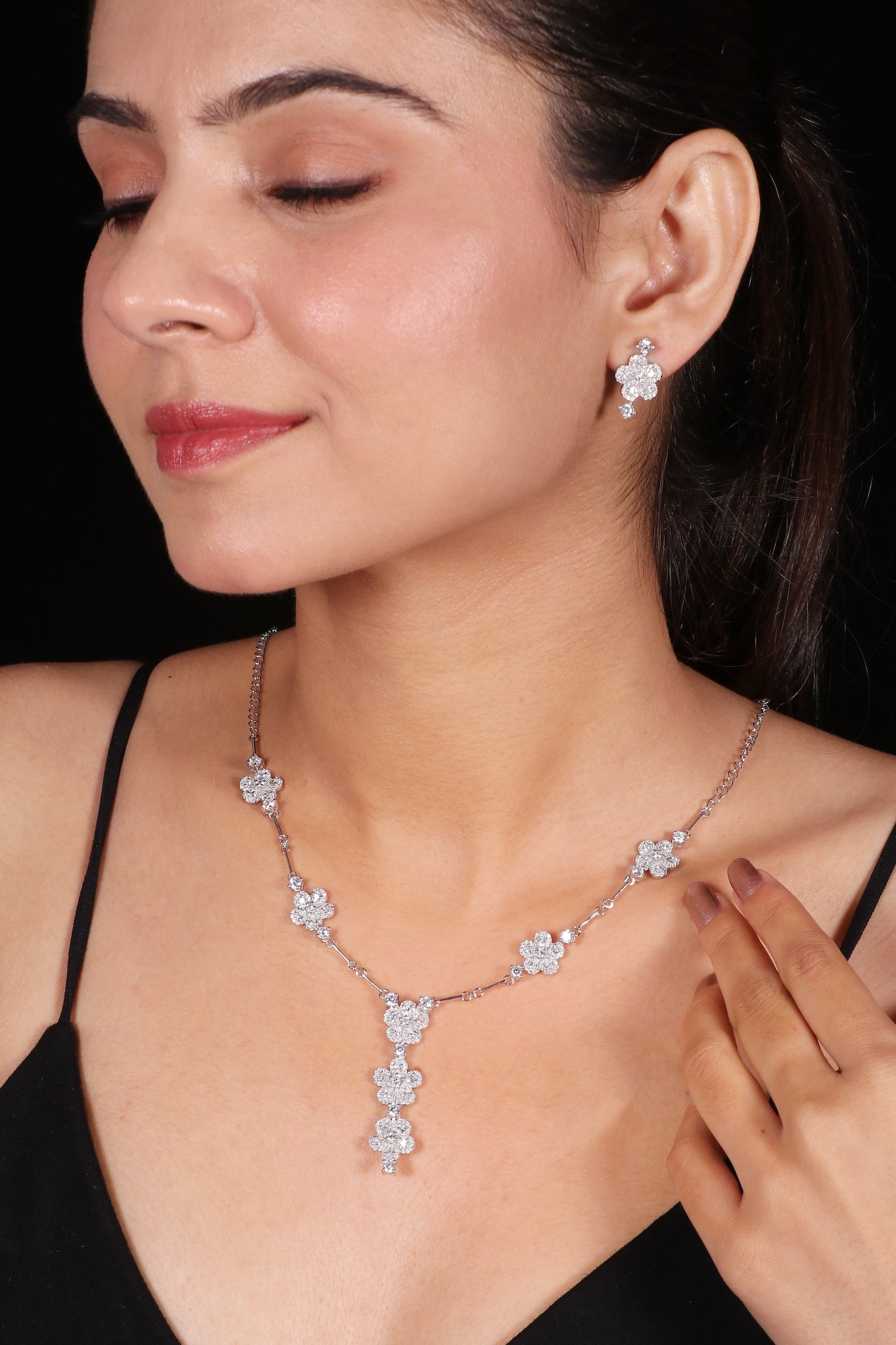 Silver CZ White Stone Flower Necklace Set