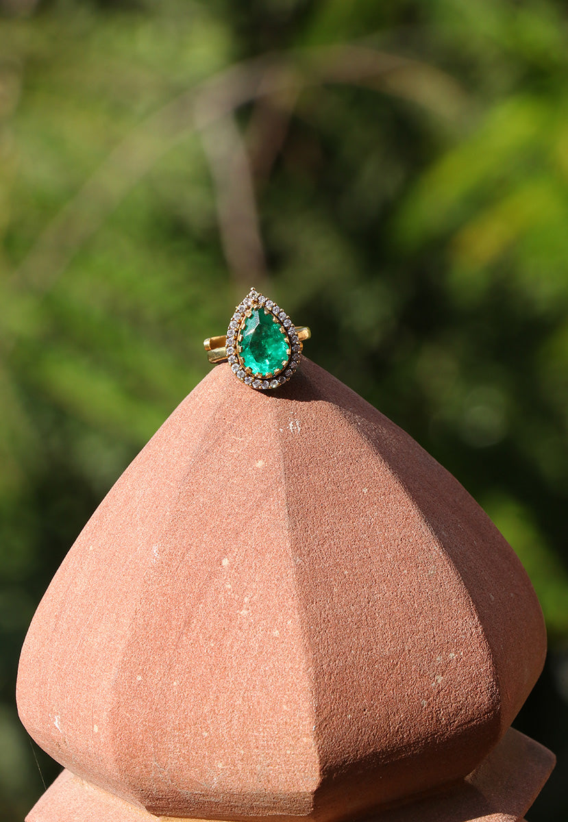 Emerald Gemstone Ring