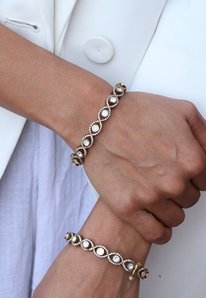 Glass Kundan Bangle  (1 pc)