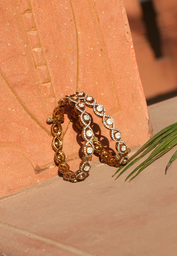 Glass Kundan Bangle  (1 pc)