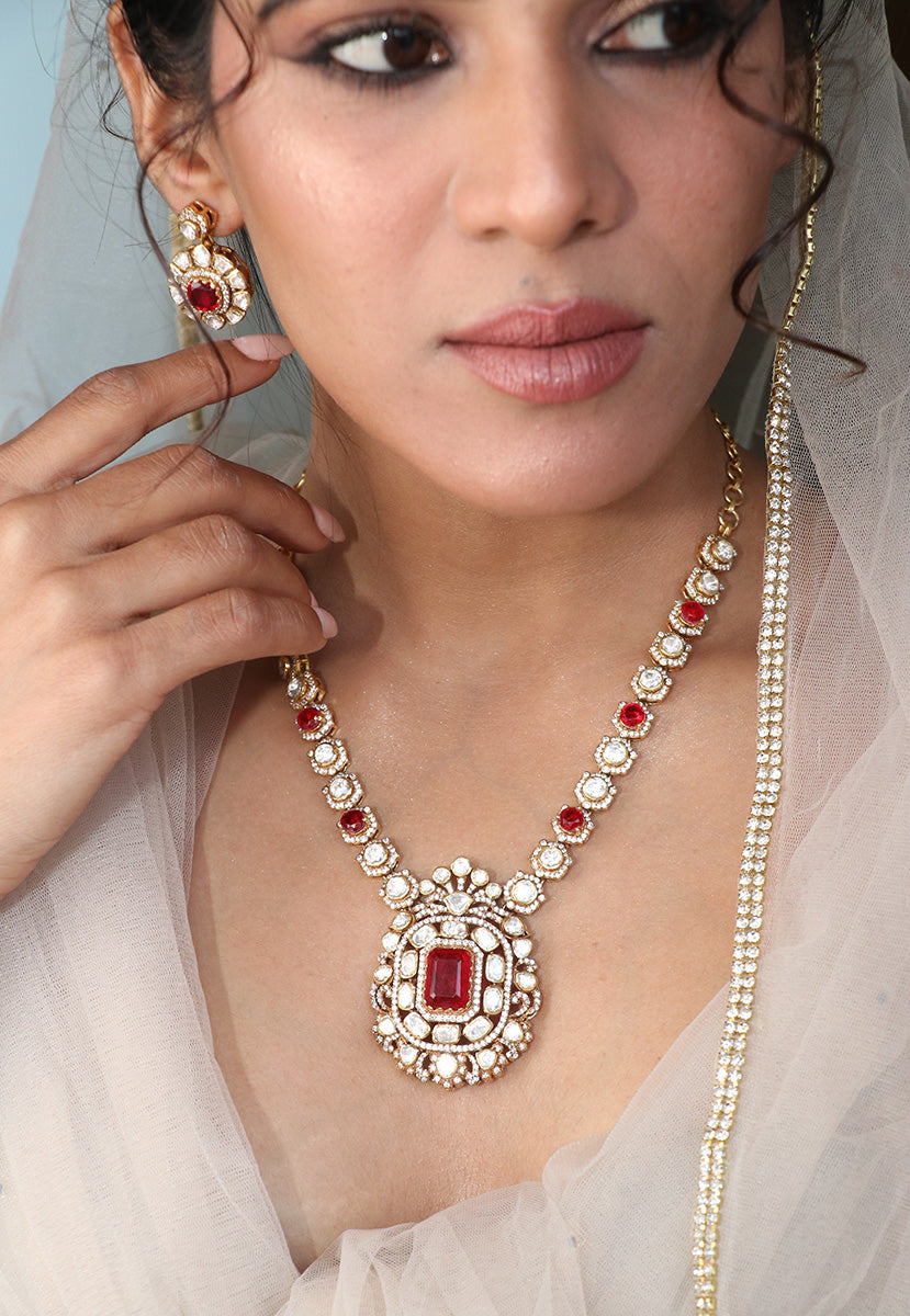 Gulabi Ratna Necklace