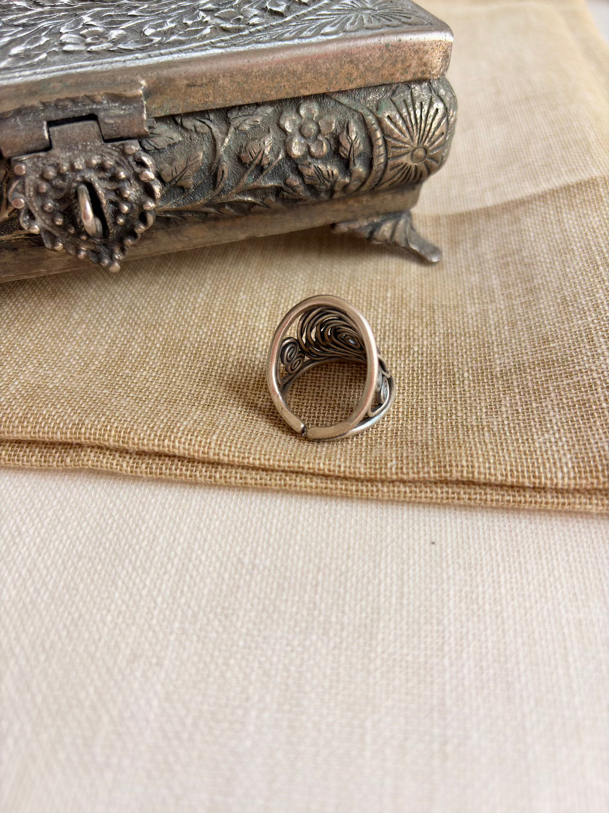 Silver Swirl Ring (Adjustable)