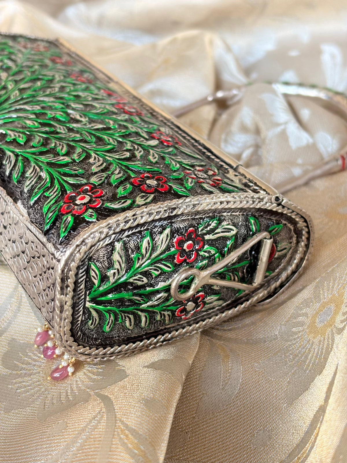 Silver Green Garden Purse