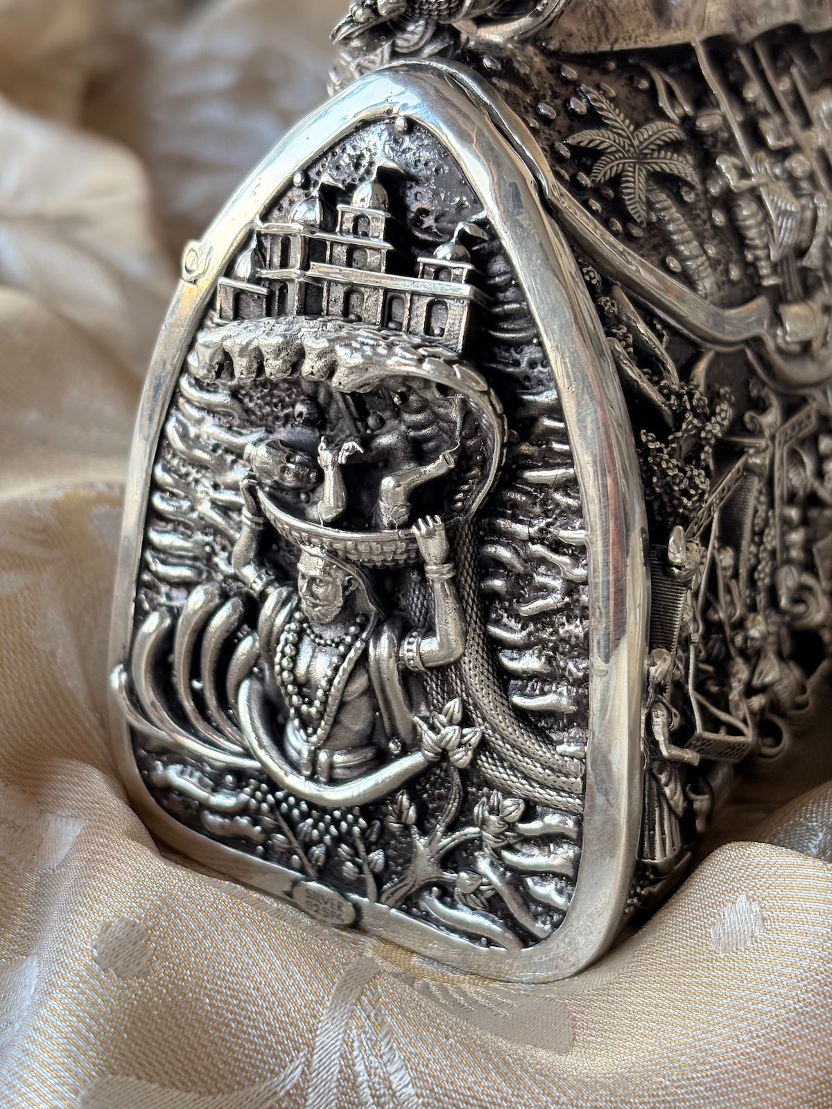 Silver Heritage Purse