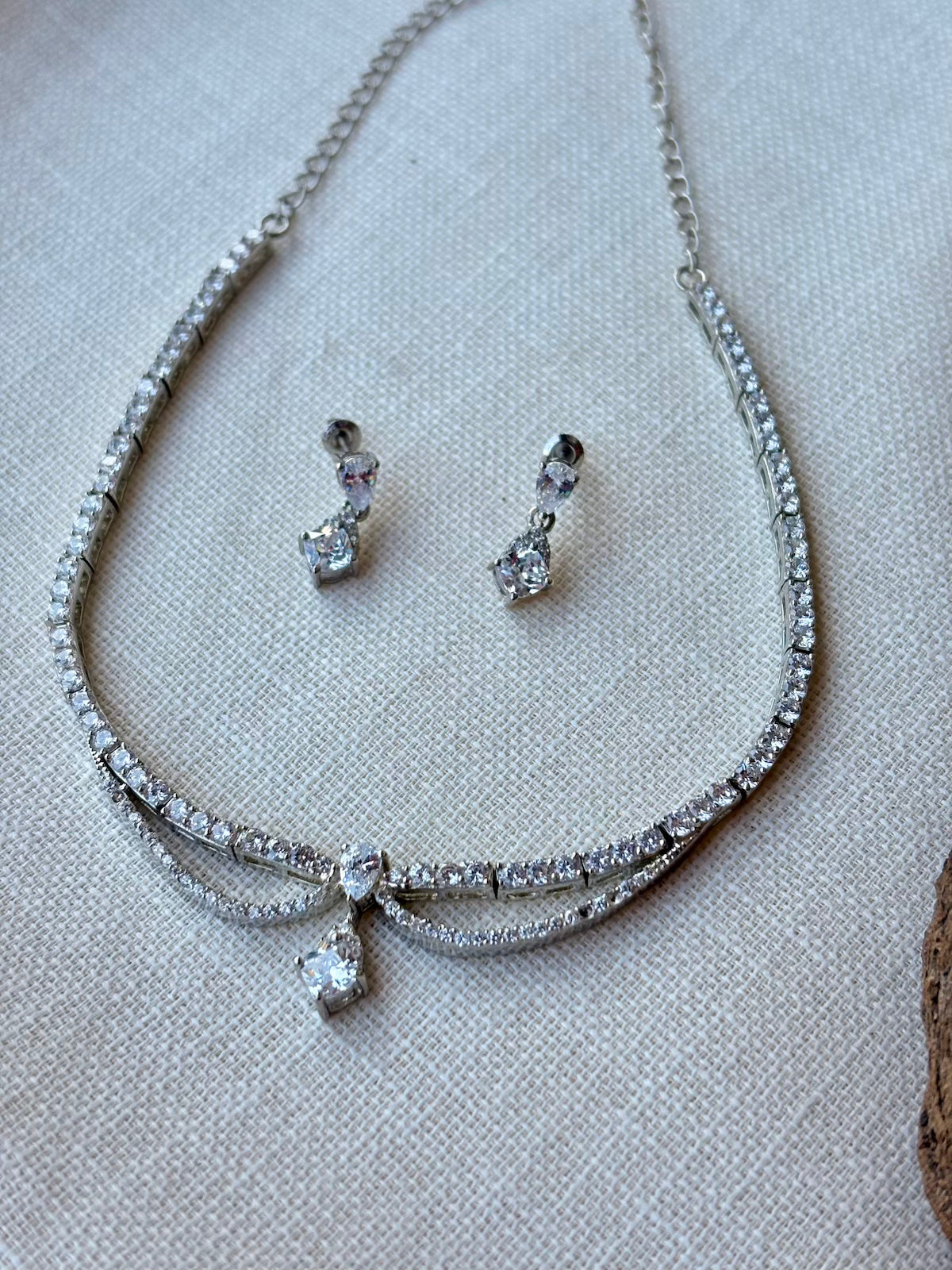 Silver Princess Necklace set (With Chain)