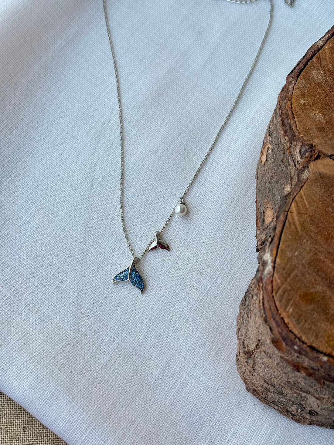 Silver Mermaid Tail Pearl Necklace (With Chain)