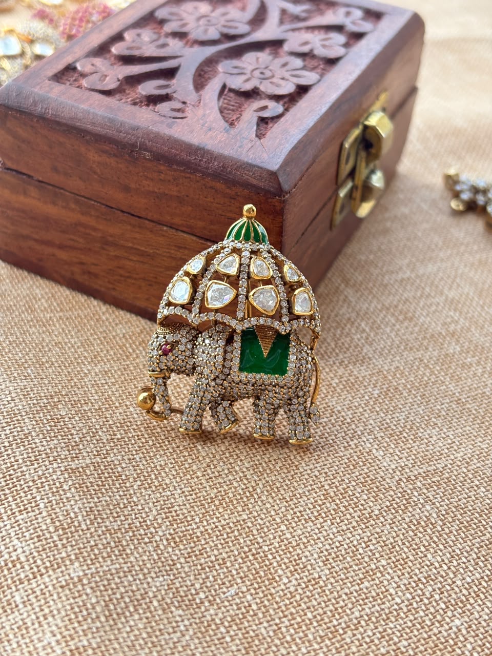 Silver Gajraj Brooch