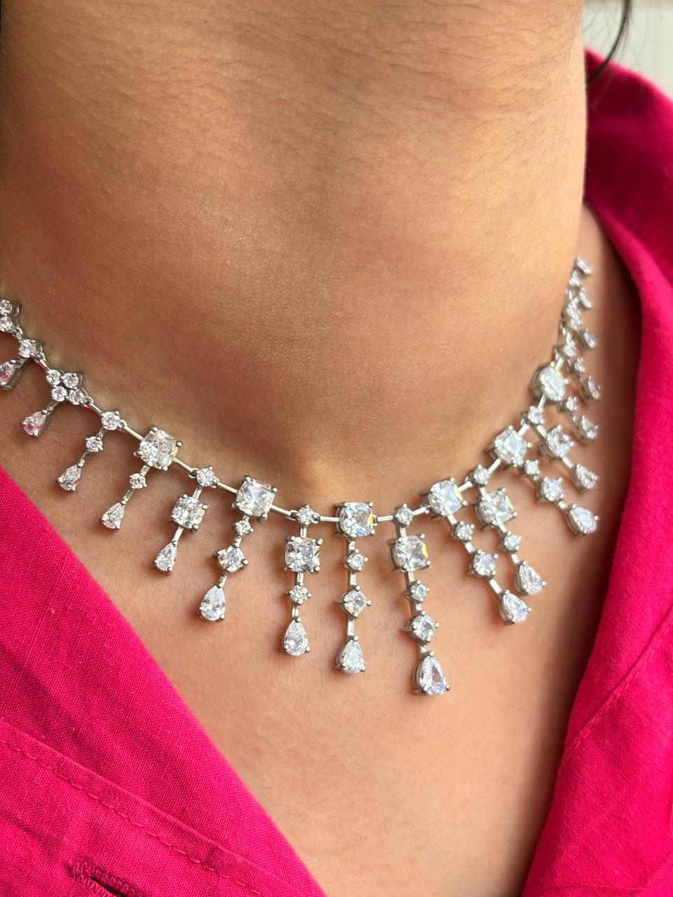 Silver Minimalist Designer Necklace Set (With Chain)