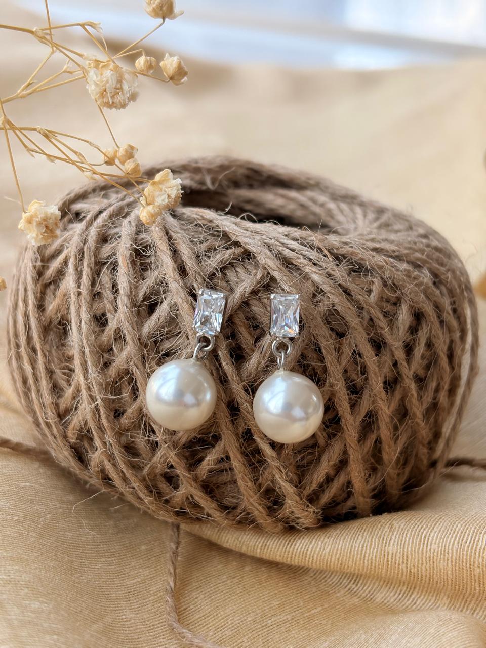 Silver Daily Wear Pearl Earrings