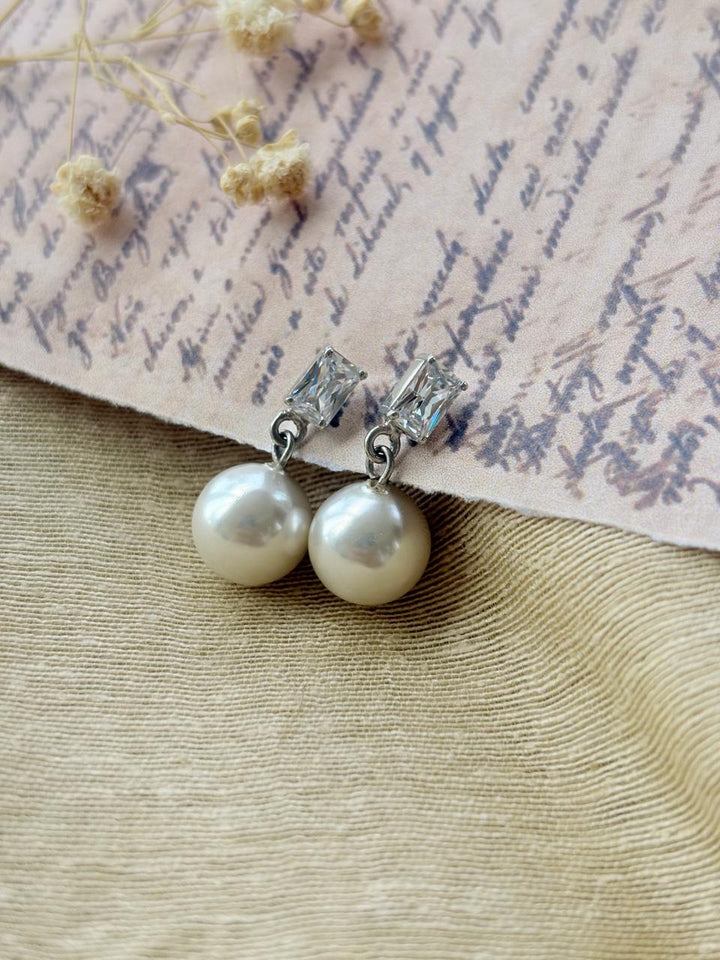 Silver Daily Wear Pearl Earrings
