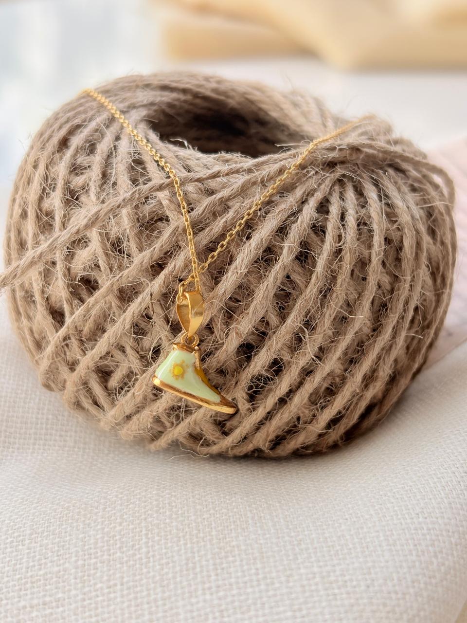 
Gold Plated Green Shoe Pendant Without Chain
