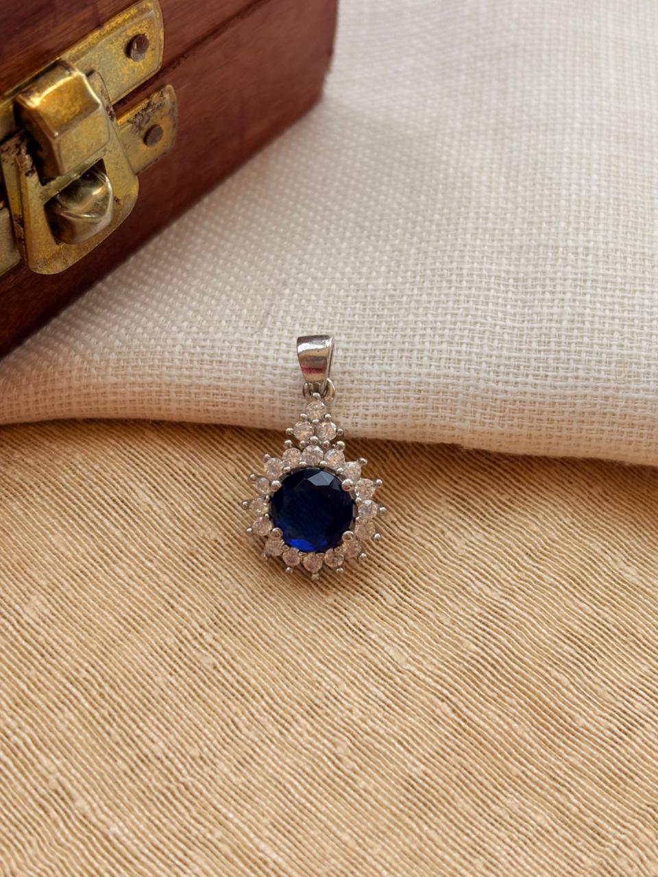 Silver Minimalist CZ Blue Pendant (Without Chain)