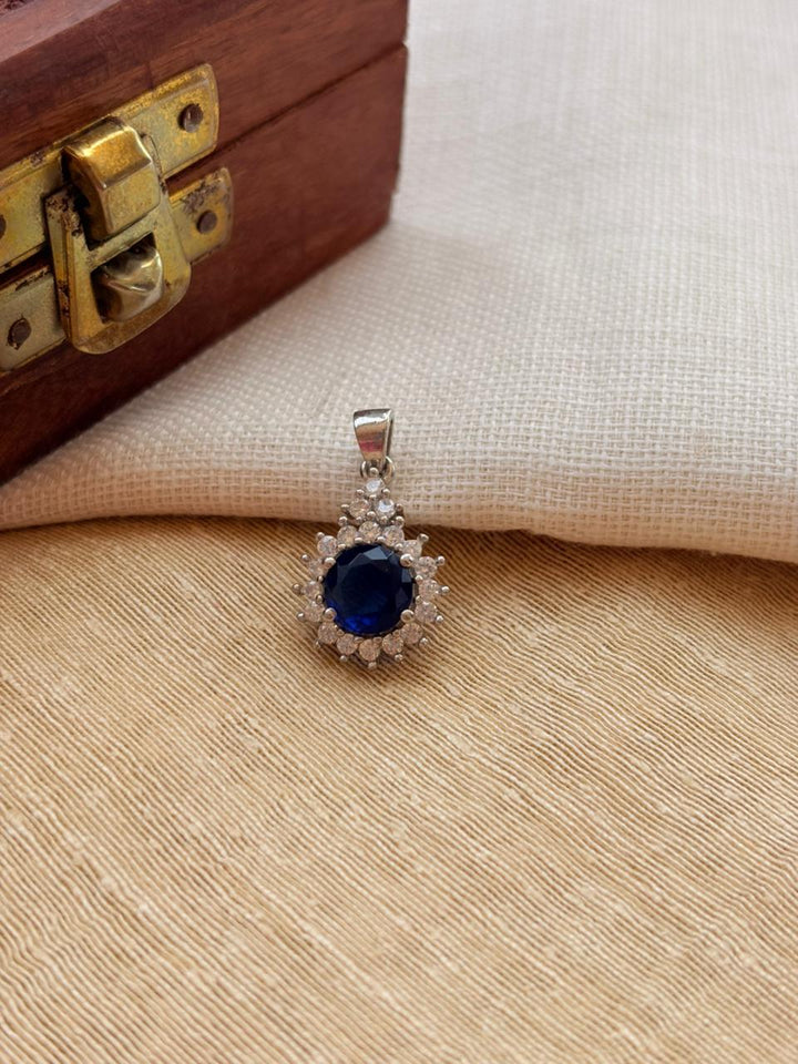 Silver Minimalist CZ Blue Pendant (Without Chain)