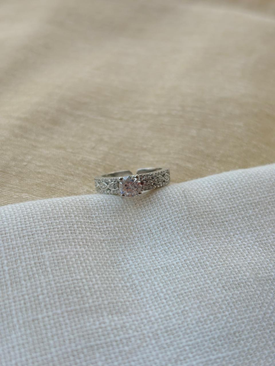 CZ White stone silver ring
