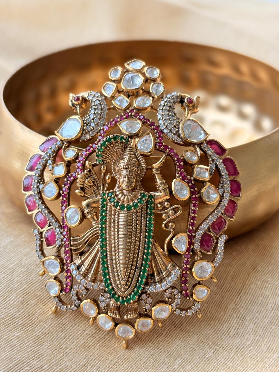 Silver Shrinath Ji pendant from Nathdwara