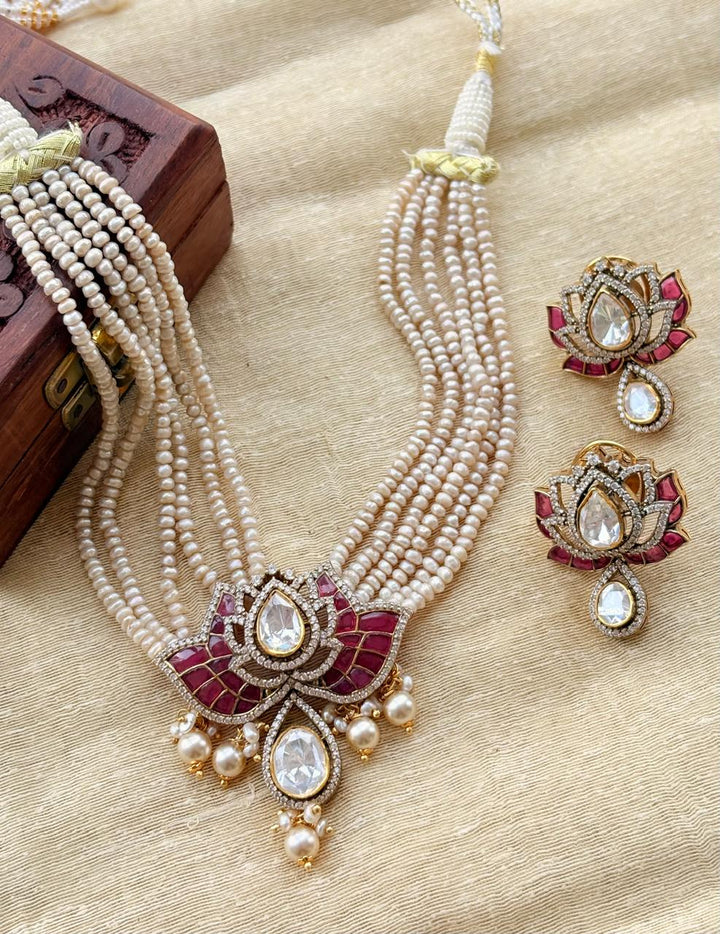Silver Lotus Necklace 