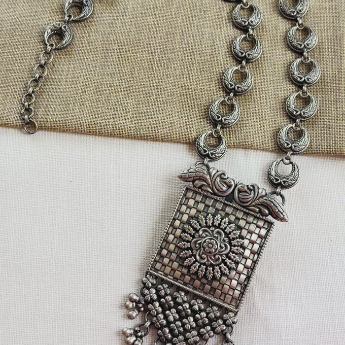 Silver Square Traditional Ghungroo Necklace