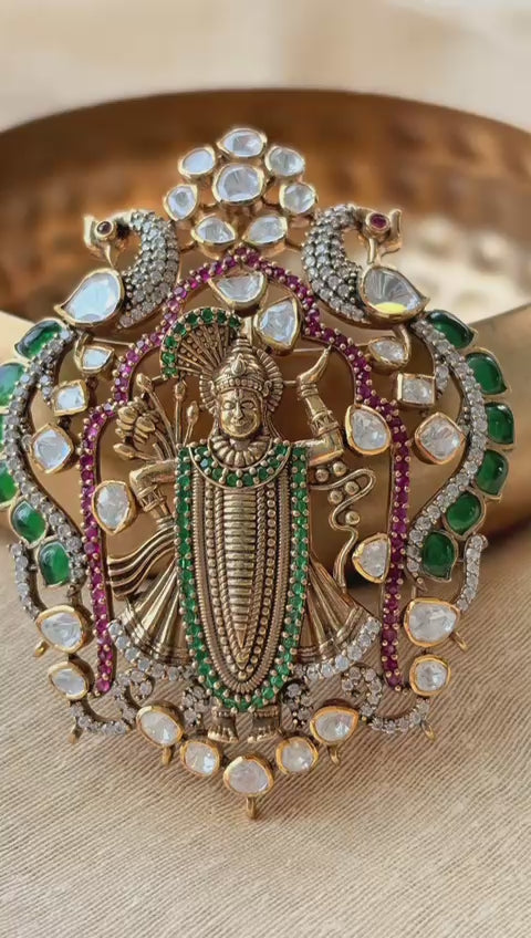Silver Shrinath Ji pendant from Nathdwara