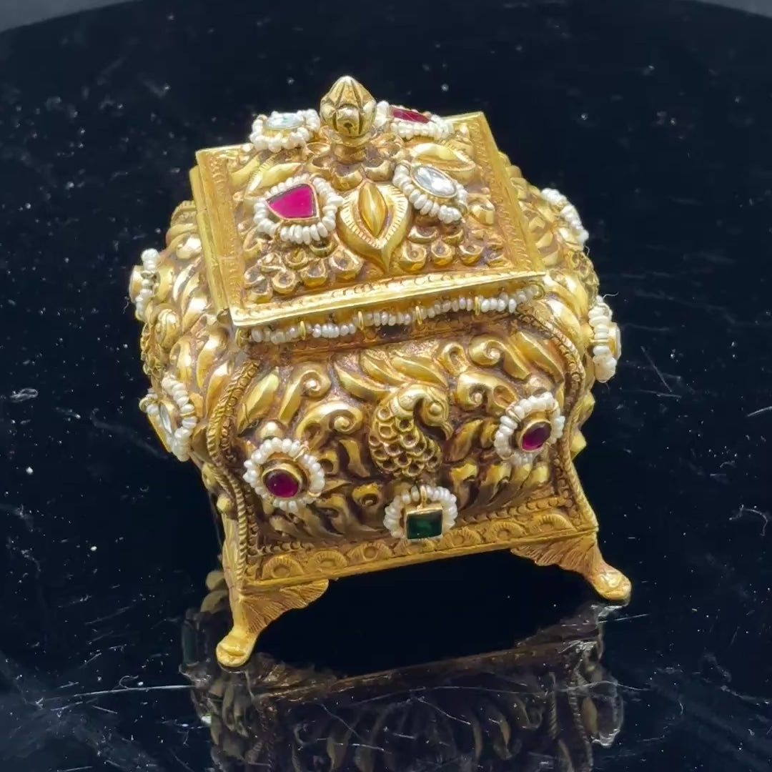 VINTAGE SILVER GOLD-PLATED BOX